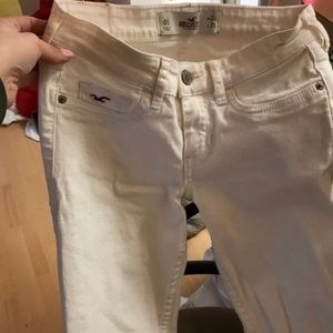 Hollister white skinny jeans!